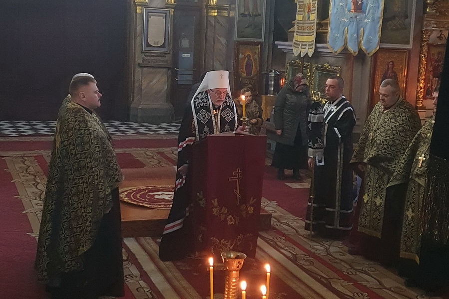 Велике повечір’я з читанням першої частини Покаянного канону прп. Андрія Критського